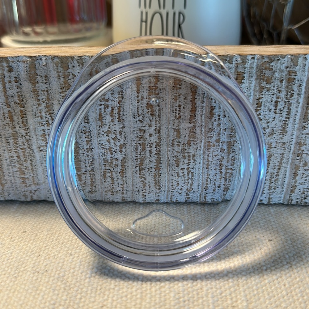 Rae Dunn HAPPY HOUR Metal Wine 🍷 Cup with Lid - Picture 3 of 7